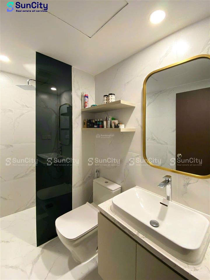 Thuê 2pn full nội thất view đẹp tại cc tresor đường bến vân đồn q4 giáp q1, q7  0772 982 *** xem