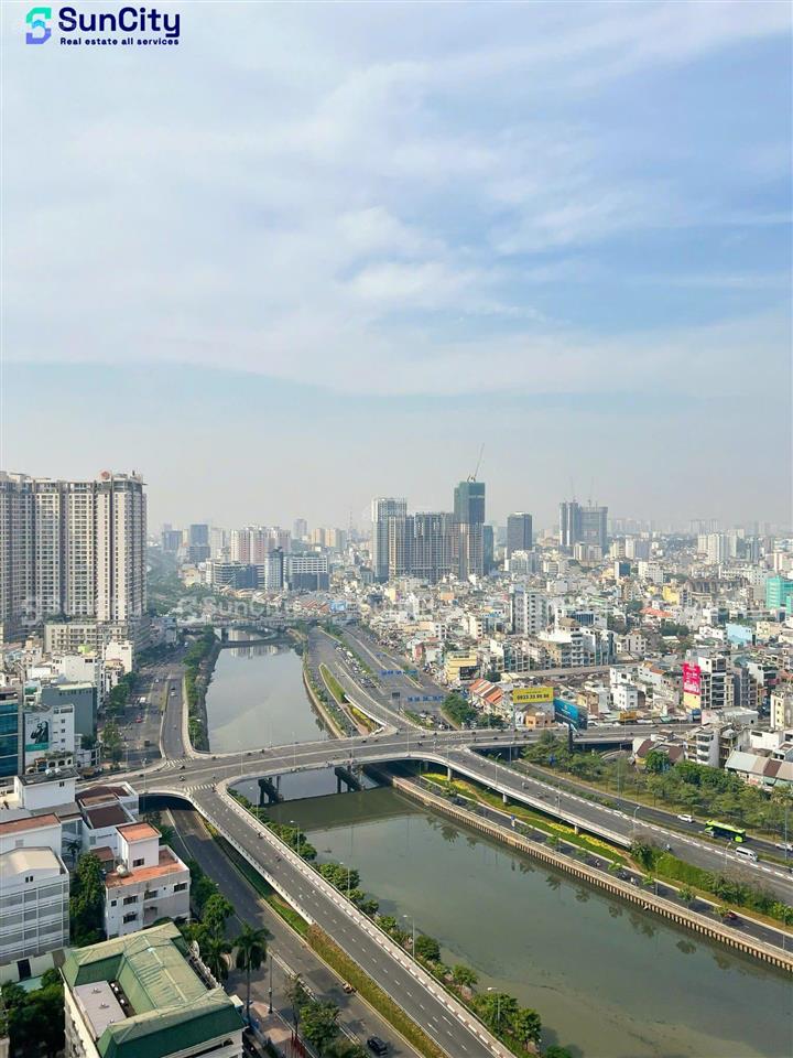 Thuê 2pn full nội thất view đẹp tại cc tresor đường bến vân đồn q4 giáp q1, q7  0772 982 *** xem