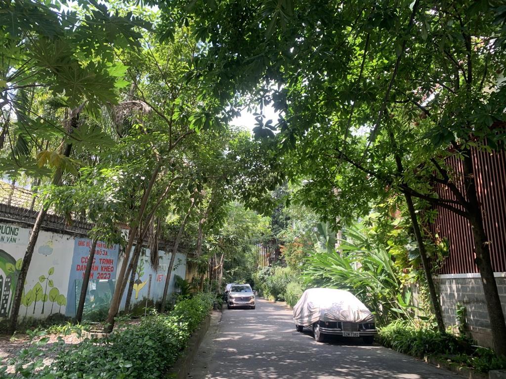 Vip đất đẹp thảo điền kinh doanh sôi động 450m2 c4 ngang 22m mt, đường xe 45 chỗ, 1 sổ, chỉ 84 tỷ