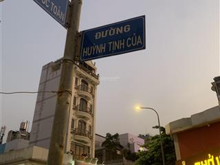 Nhà 3 lầu riêng biệt mặt tiền trần quốc toản quận 3, kinh doanh 2 chiều, lề tốt, dt 33m2 chỉ 14.2 t