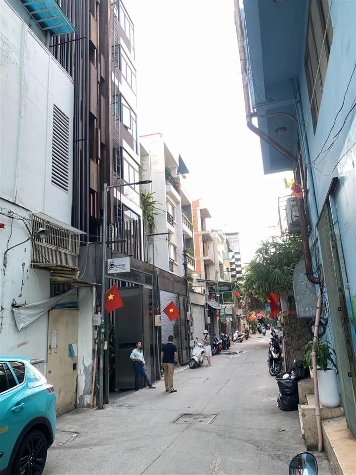 Khách sạn đẹp 6 tầng có hầm hxh nguyễn trãi quận 5, dt 90m2 bề ngang 5m, shr, dt 1.8 tỷ/n chỉ 31 tỷ