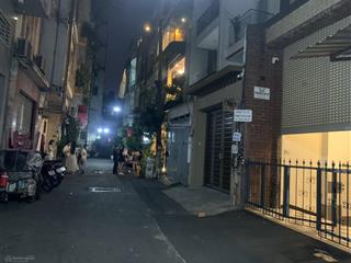 Nhà hẻm 129 võ văn tần quận 3, hẻm xe hơi, dt 108m2 ngang 5.2m, 5 lầu, shr, office & ở chỉ 28 tỷ