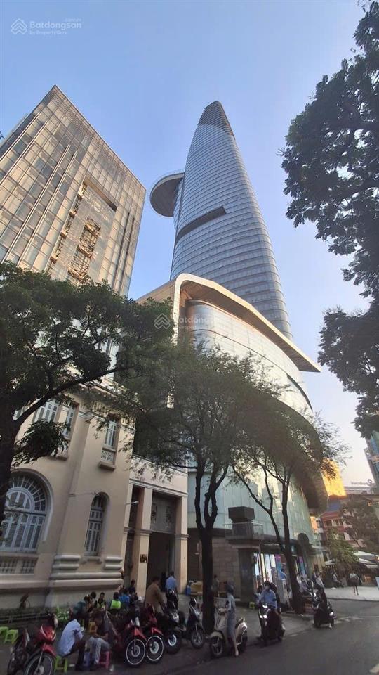 Nhà mặt tiền đường nguyễn huệ phố đi bộ dt 90m2 ngang 4.5m, 4 lầu, cho thuê 3 tỷ/năm, giá 99 tỷ