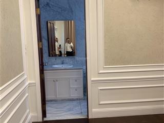 Villa giá trị khu thảo điền hầm 3 xe hơi 3 lầu 512m2 sàn, dt sổ 303m2 bề ngang 14m, shr, chỉ 72 tỷ