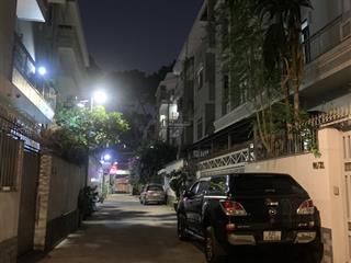 Villa hiếm, đẹp xe hơi 101 nguyễn chí thanh phù hợp y bác sỹ, 4 lầu, ngang 8m, dt 150m2, chỉ 45 tỷ