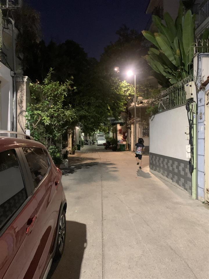 Villa hiếm, đẹp xe hơi 101 nguyễn chí thanh phù hợp y bác sỹ, 4 lầu, ngang 8m, dt 150m2, chỉ 45 tỷ