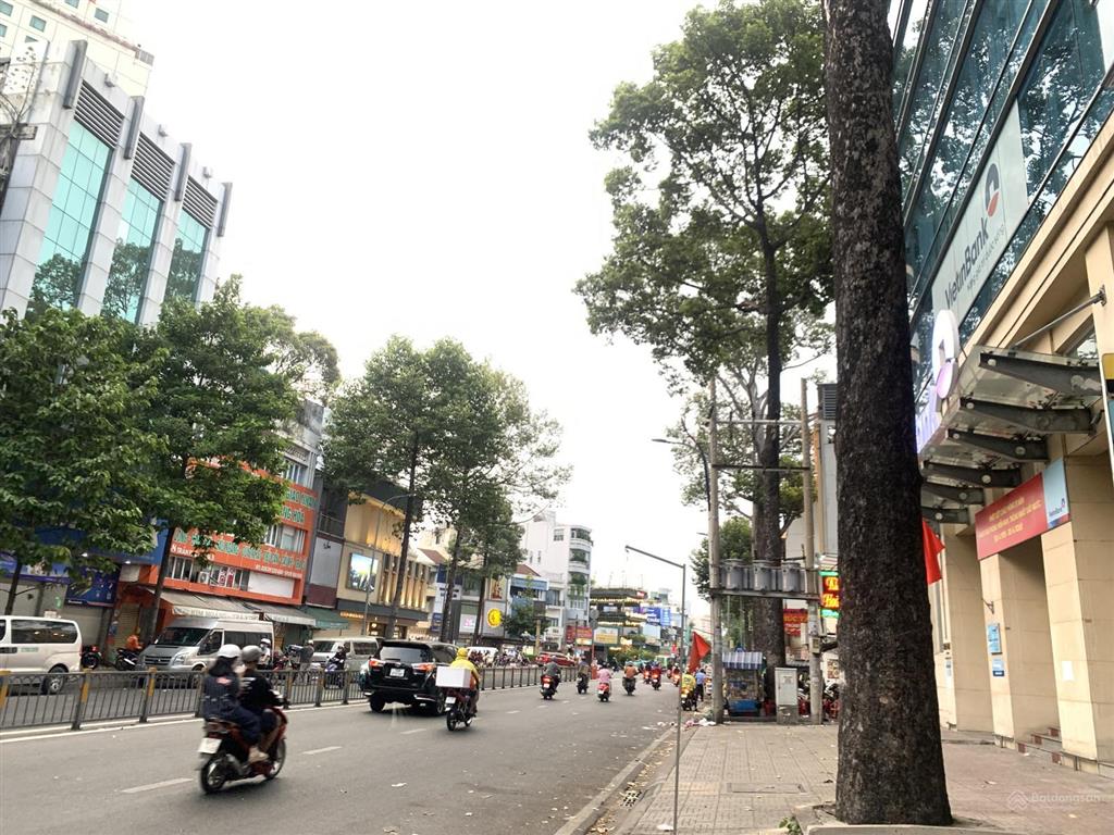 Mặt tiền trần phú quận 5 đường 2 chiều lề rộng sát windsor 72m2 ngang 4m kc 5 lầu kdoanh chỉ 36.7 t