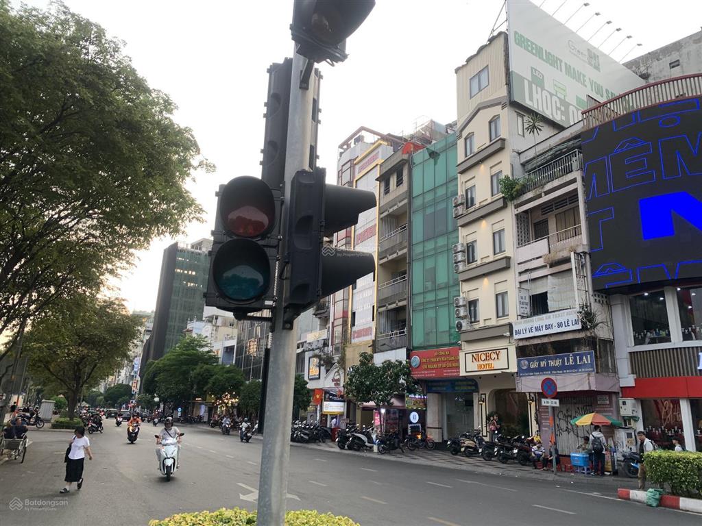 Nhà mặt tiền kinh doanh thời trang nguyễn trãi q1 dt 126m2 bề ngang 6.2m shr 2 lầu chỉ 54 tỷ