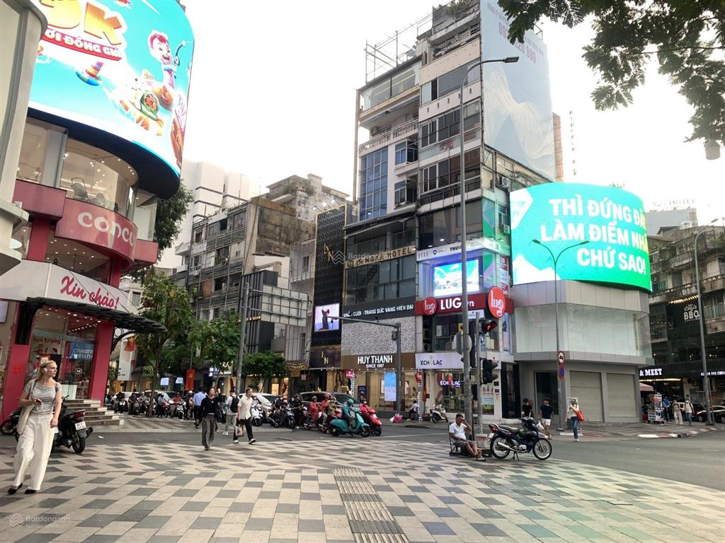 Nhà mặt tiền kinh doanh thời trang nguyễn trãi q1 dt 126m2 bề ngang 6.2m shr 2 lầu chỉ 54 tỷ