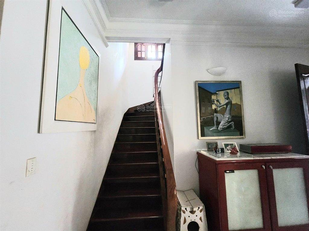 Villa trần quốc thảo quận 3 vị trí đẹp hẻm thông xe hơi 344m2 bề ngang 16m shr 3 lầu chỉ 160 tỷ