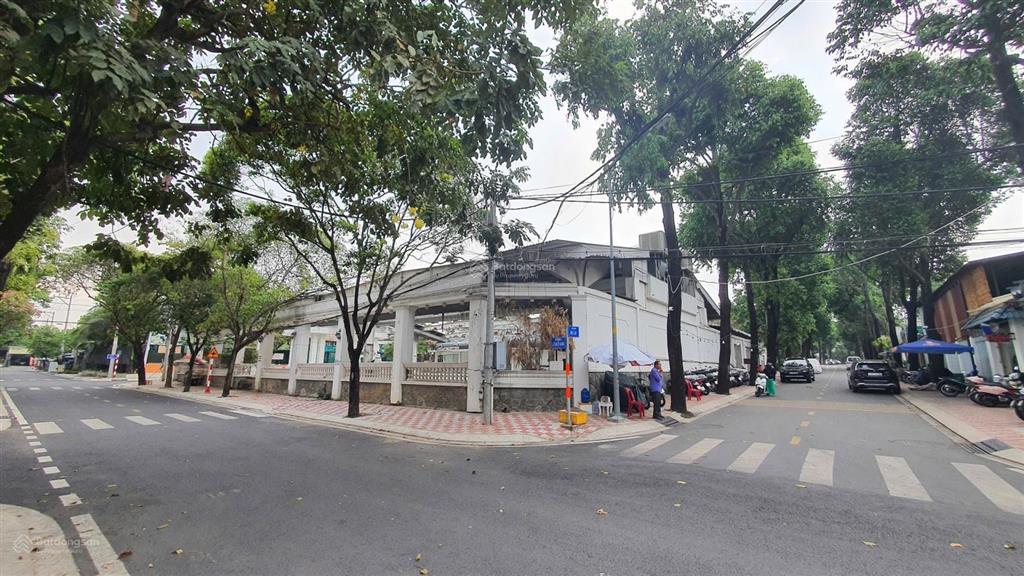 Villa đẹp phường bình thọ thủ đức dt 714m2 bề ngang 24m, full thổ cư, 2 lầu, ở sướng, chỉ 72 tỷ