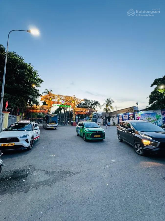 Nhà mặt tiền lạc long quân quận 11, đường rộng lề tốt, dt 164m2 full kdoanh, shr, tài chính 30 tỷ