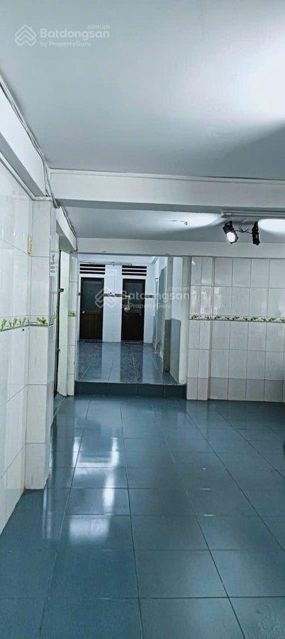 Nhà mặt tiền lạc long quân quận 11, đường rộng lề tốt, dt 164m2 full kdoanh, shr, tài chính 30 tỷ