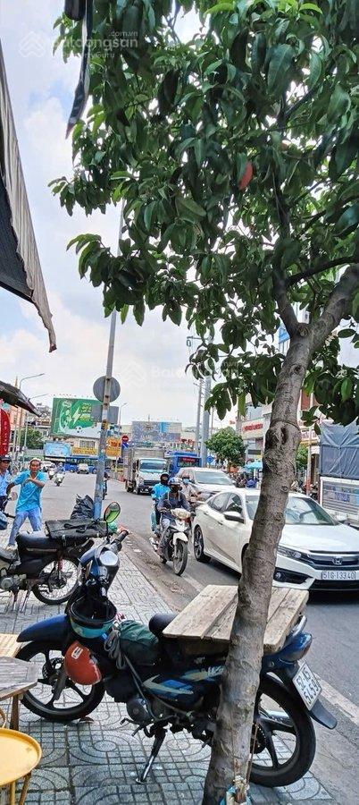 Nhà mặt tiền lạc long quân quận 11, đường rộng lề tốt, dt 164m2 full kdoanh, shr, tài chính 30 tỷ