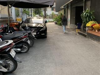 Nhà hxh phạm ngọc thạch kinh doanh nhà hàng dt 62m2 kết cấu 3 lầu ngang 4m shr chỉ 27.5 tỷ