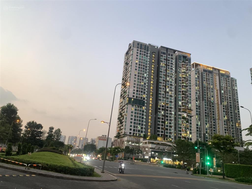 Villa mặt tiền nguyễn văn kỉnh quận 2 đường rộng 24m lề tốt dt 374m2 ngang 17m 6 lầu shr chỉ 95 tỷ