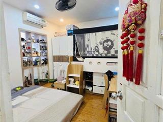 Nhà tập thể qđ 32 lý nam đế hoàn kiếm dt 55m2 2 pn shr thuận tiện công việc & học tập chỉ 3.68 tỷ