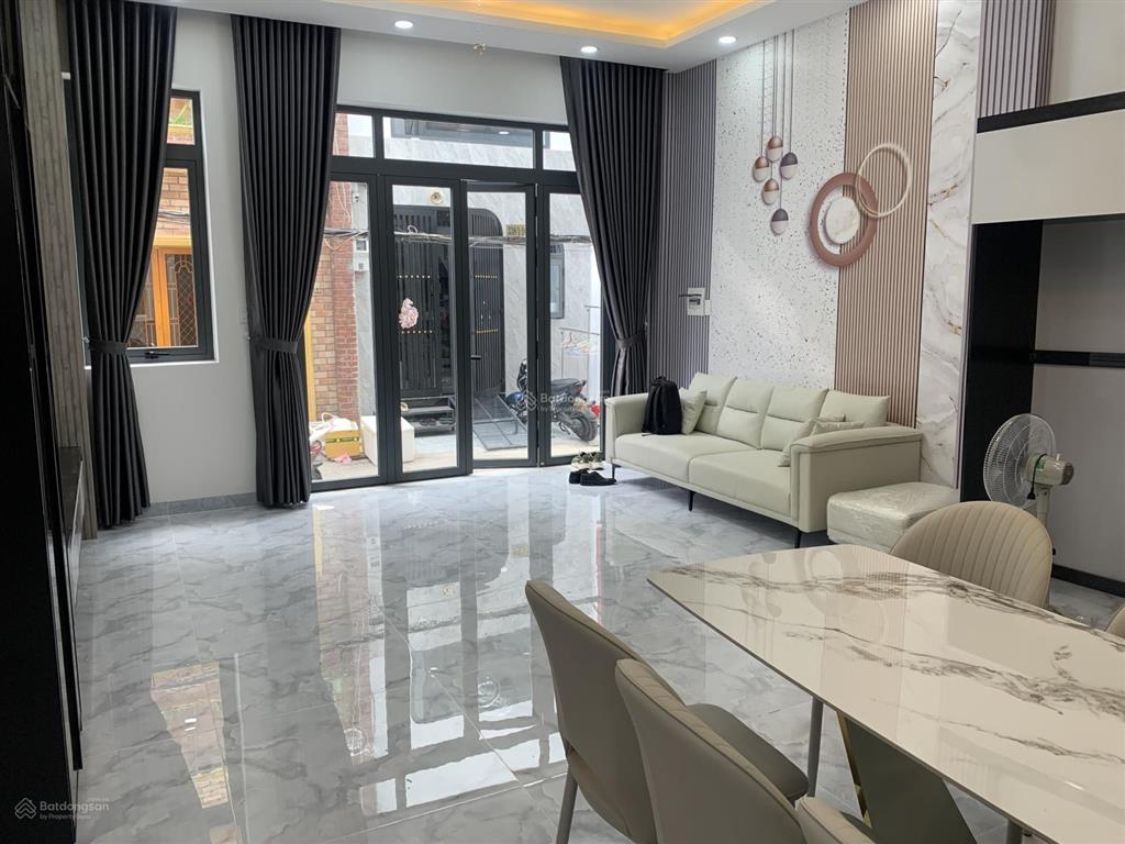 Nhà an dương vương quận 5 hẻm đẹp sáng dt 48m2 bề ngang 5m kc 3 lầu shr ở thích chỉ 9.2 tỷ