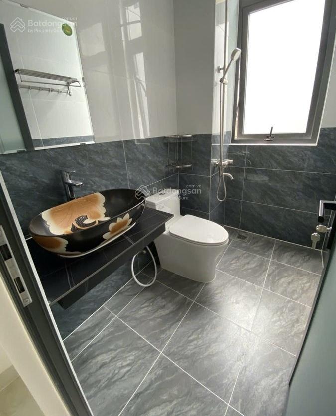 Nhà an dương vương quận 5 hẻm đẹp sáng dt 48m2 bề ngang 5m kc 3 lầu shr ở thích chỉ 9.2 tỷ