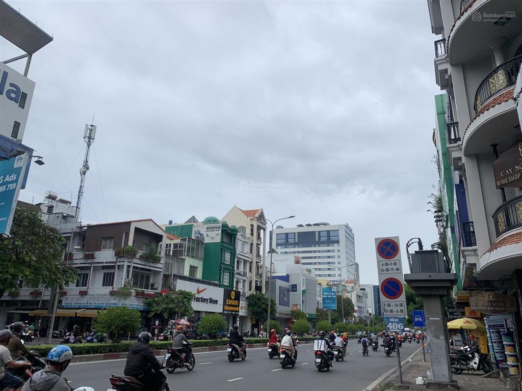 Nhà mặt tiền cộng hoà vip tân bình, đường 2 chiều vỉa hè, dt 71m2 bề ngang ~4m kdoanh chỉ 26.6 tỷ