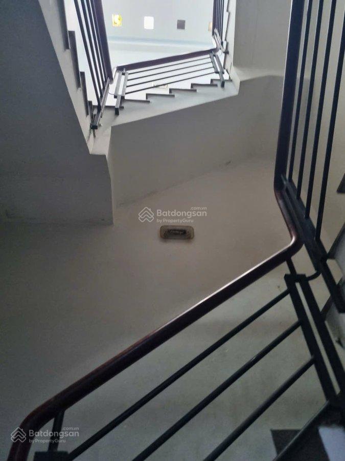 Nhà hậu giang quận 6 hẻm đẹp gần phố kinh doanh sôi động dt 81m² kc 5 lầu shr chỉ 7.9 tỷ