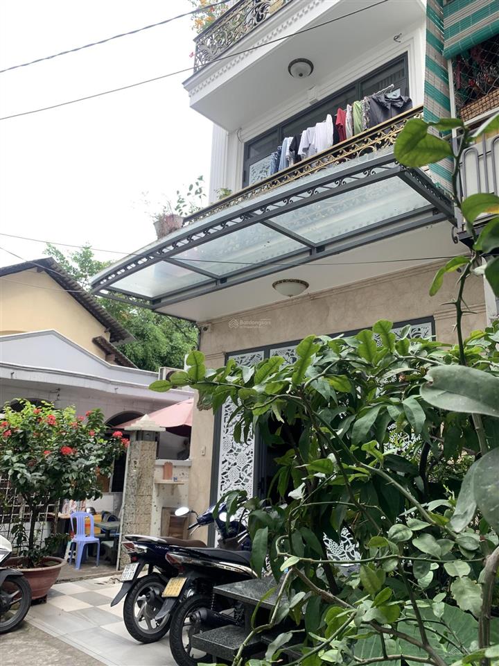 Nhà 5 lầu ban công nguyễn thị minh khai p saigon quận 1 dt 50m2 ngang 4.6m shr 6 pn chỉ 15.5 tỷ