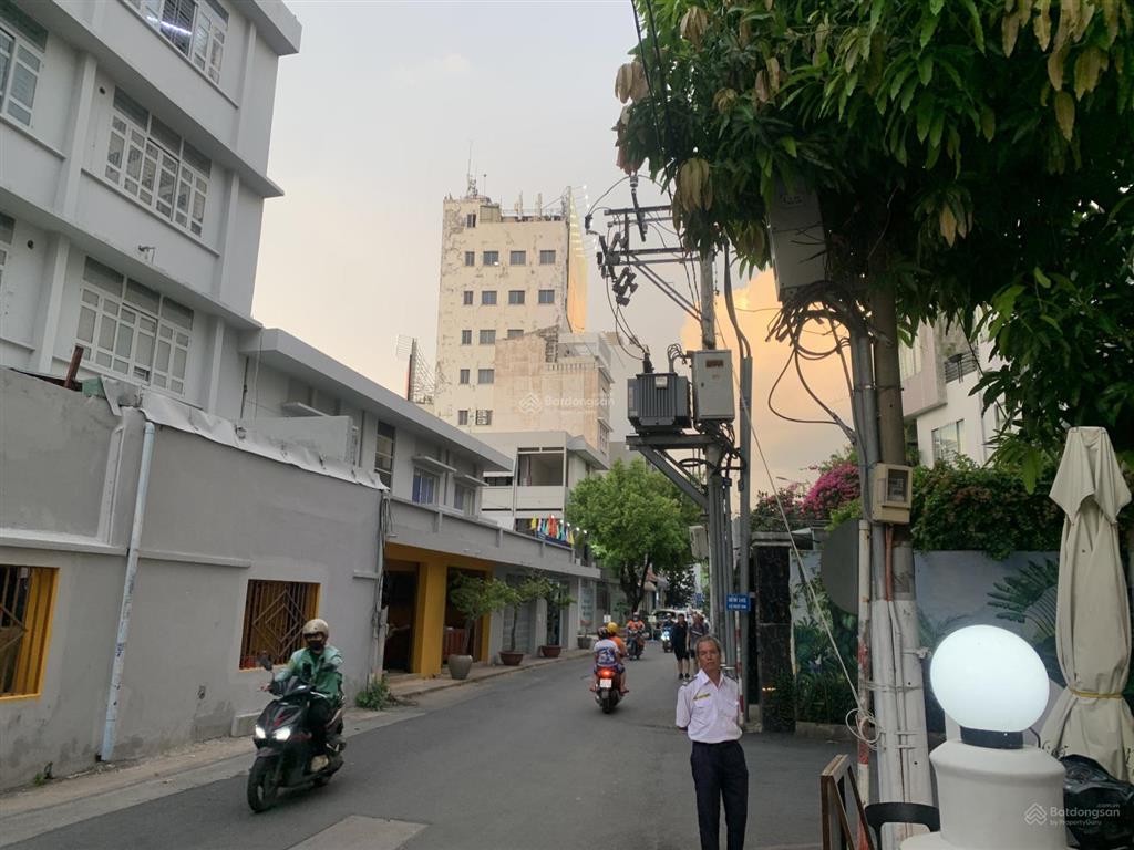 Nhà mặt tiền nguyễn thị huỳnh giao nguyễn đình chính pn 75m² xây 5 lầu ngang 5.2m shr chỉ 26 tỷ