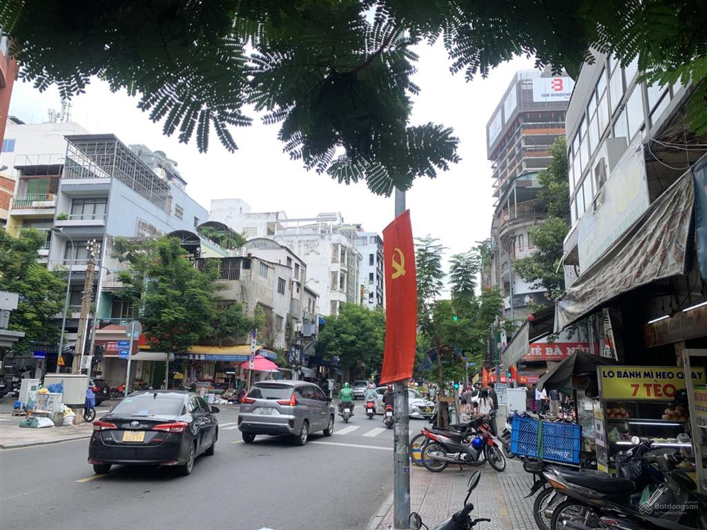Tòa nhà 6 lầu có hầm đường calmette quận 1 dt 76m² bề ngang 4.8m vuông vức shr chỉ 28.5 tỷ