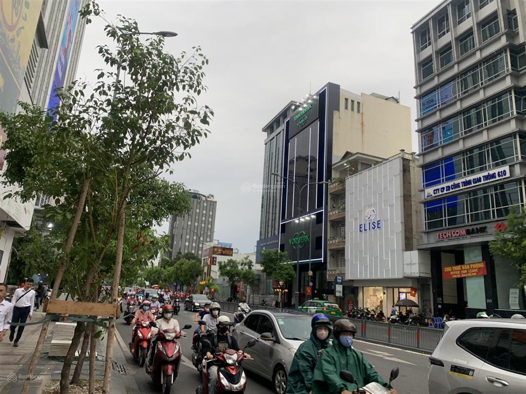 Vị trí đẹp mặt tiền nam kỳ khởi nghĩa 2 chiều lề tốt dt 984m2 bề ngang 28m shr giá chỉ 1080 tỷ