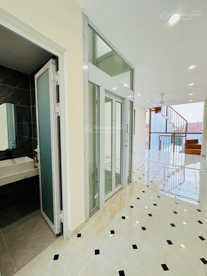 Nhà mặt tiền quốc hương p. thảo điền quận 2 đường 2 chiều lề tốt 4 tầng kd 68m2 chỉ 21 tỷ