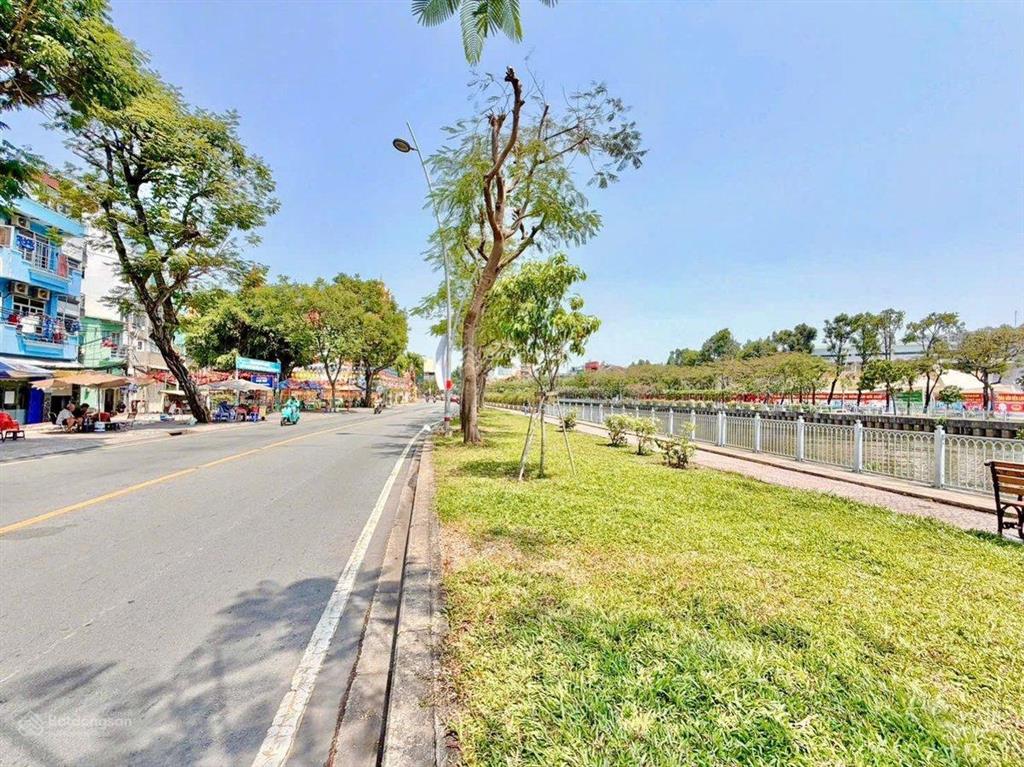Nhà mặt tiền hoàng sa p tân định quận 1 lô góc kinh doanh đỉnh shr 44m2 kc 4 lầu chỉ 14.8 tỷ