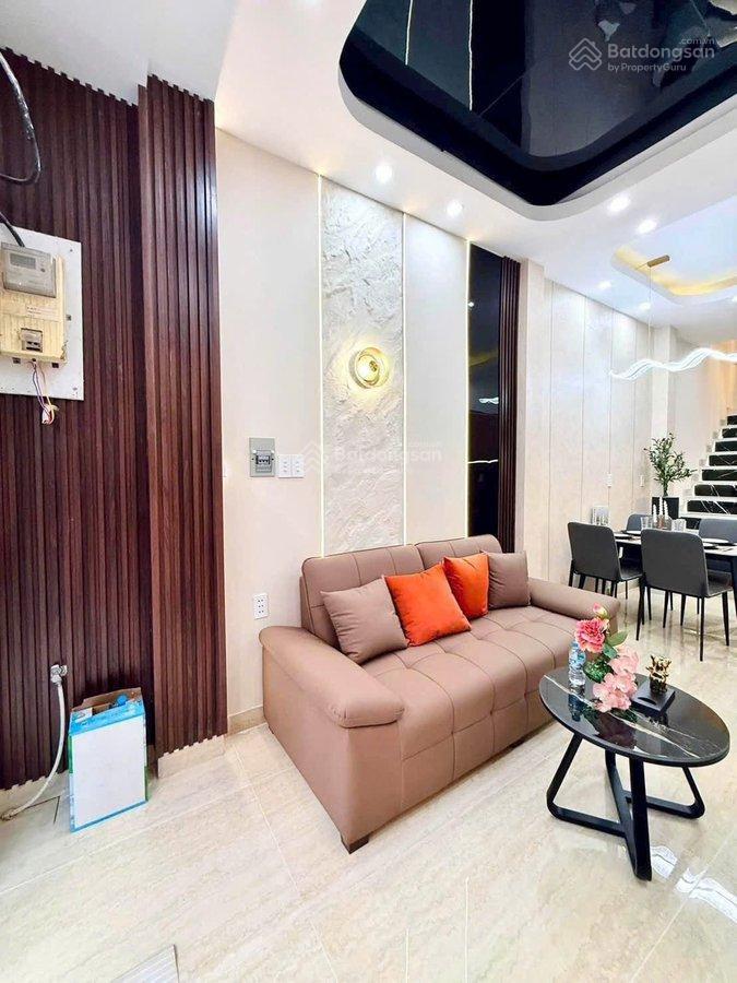 Nhà vị trí đẹp hiếm h502 nguyễn đình chiểu q3 dt 27m2 kết cấu 4 lầu shr ở & kinh doanh chỉ 9.2 tỷ