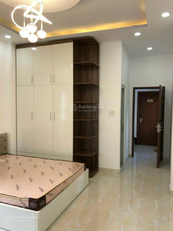 Nhà trần phú q5 căn góc view mặt tiền cách 1 nhà dt 44m2 kc 4 lầu 7 pn bề ngang 5m chỉ 9.3 tỷ