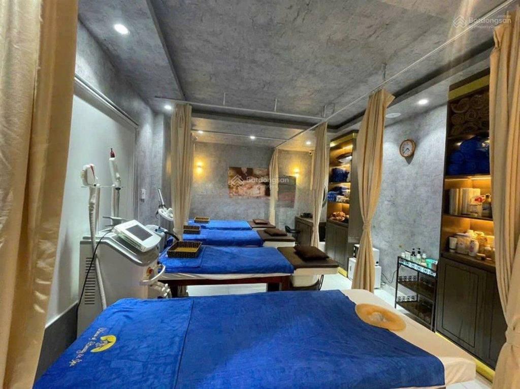 Nhà mặt tiền kinh doanh spa hồ hảo hớn q1 diện tích 35m2 bề ngang 4m shr 3 lầu chỉ 18.2 tỷ