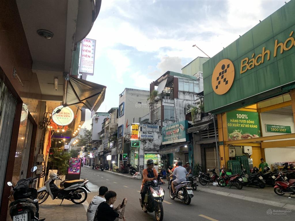 Vị trí đẹp đề thám quận 1 hẻm thông dt rộng 51m2 bề ngang 4.1m shr kinh doanh đỉnh chỉ 13.3 tỷ