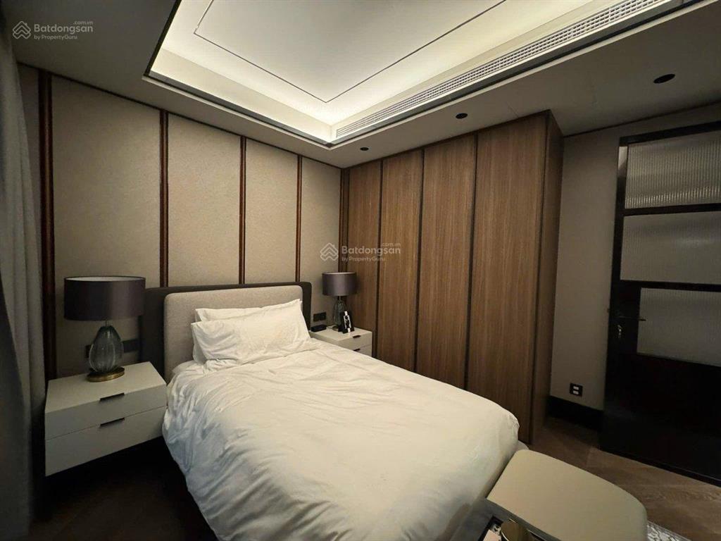 The grand hàng bài góc view hồ gươm hoàn kiếm dt 122m2 di sản trung tâm sđcc chỉ 100 tỷ