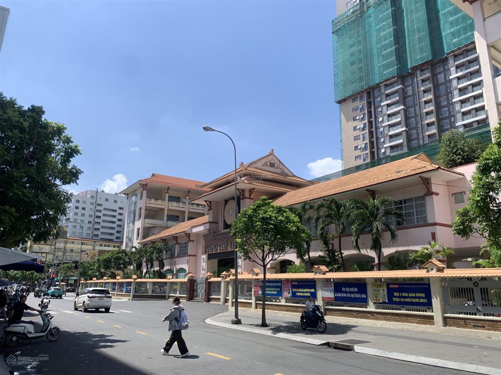 Nhà đề thám q1 gần grand manhattan hxh rộng 92m2 bề ngang 7m shr 4 lầu kdoanh đỉnh chỉ 22 tỷ