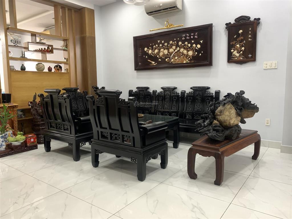 Villa đẹp giữa lòng saigon trần hưng đạo hxh 173m2 ngang 7.8m 4 lầu thang máy ở & office chỉ 58.8tỷ