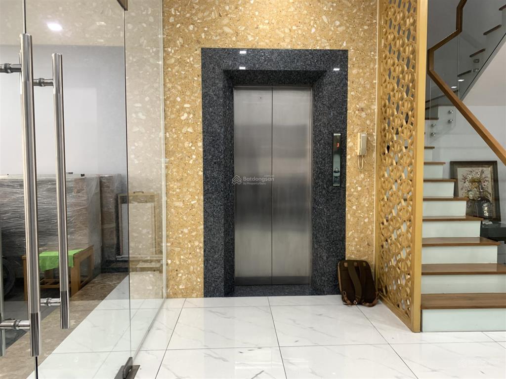 Villa đẹp giữa lòng saigon trần hưng đạo hxh 173m2 ngang 7.8m 4 lầu thang máy ở & office chỉ 58.8tỷ