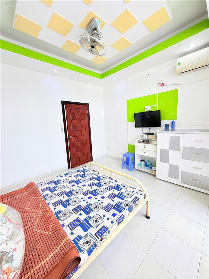 Vị trí đẹp nhà mặt tiền gò công quận 5 đường 2 chiều lề tốt k.doanh đỉnh dt 100.2m2 thang máy 38 tỷ