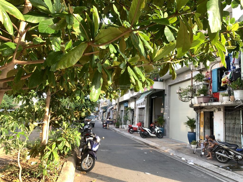 Nhà 4 lầu mặt tiền kim biên 2 xe hơi kinh doanh dt 72m2 ngang 4.2m view sông shr chỉ 23 tỷ