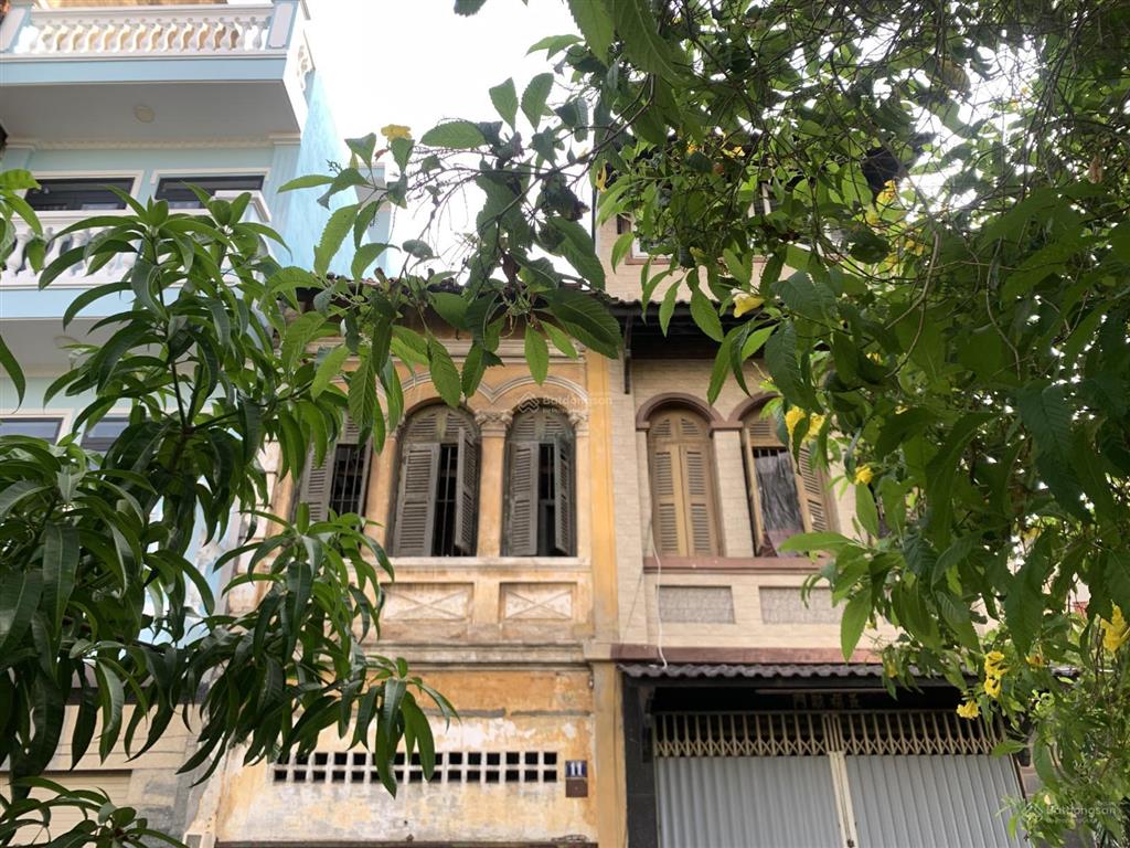 Nhà 4 lầu mặt tiền kim biên 2 xe hơi kinh doanh dt 72m2 ngang 4.2m view sông shr chỉ 23 tỷ