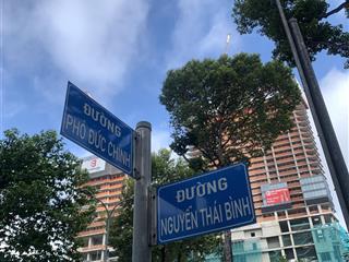 Vị trí đẹp phó đức chính q1 đường thông kinh doanh xây homestay dt 60m2 ngang rộng 4m chỉ 17 tỷ