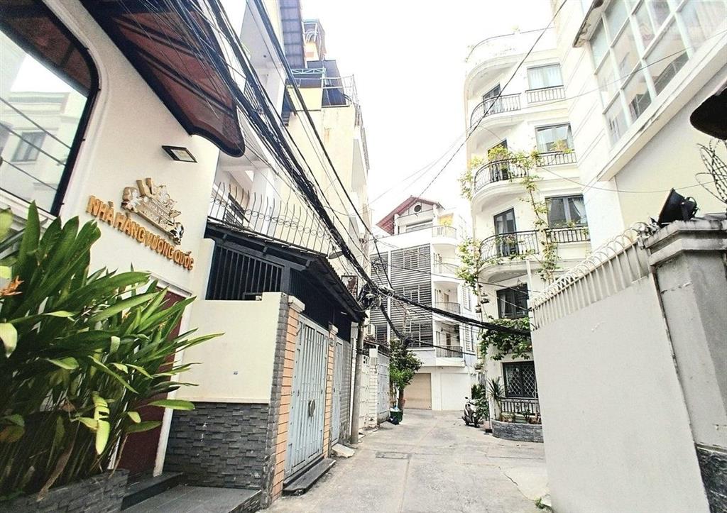 Vị trí đẹp h59 phạm viết chánh q1 gần nikko hotel dt 60m2 bề ngang 4m thửa đẹp homestay chỉ 12.5 t
