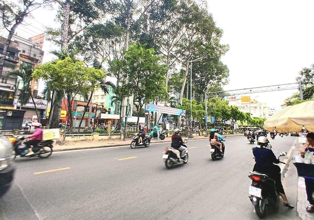 Vị trí đẹp h59 phạm viết chánh q1 gần nikko hotel dt 60m2 bề ngang 4m thửa đẹp homestay chỉ 12.5 t