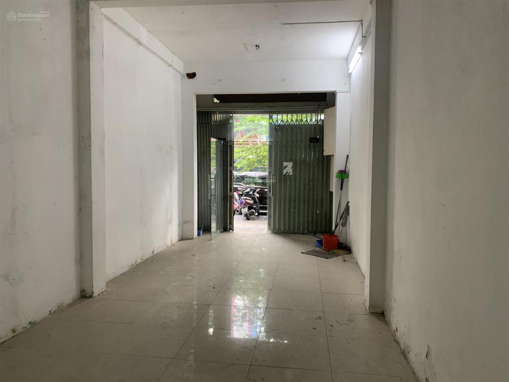 Nhà mặt tiền lê hồng phong kinh doanh điện thoại máy tính sôi động dt 78m2 kc 5 tầng chỉ 29.8 tỷ