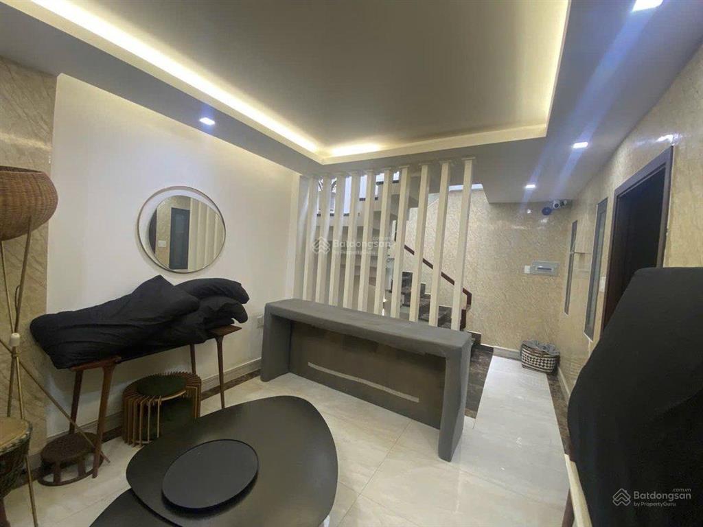 Nhà mặt tiền thái ly đường lớn 2 chiều vip thảo điền dt 87m2 kc 4 lầu có hầm mt 6.5m shr chỉ 35 tỷ