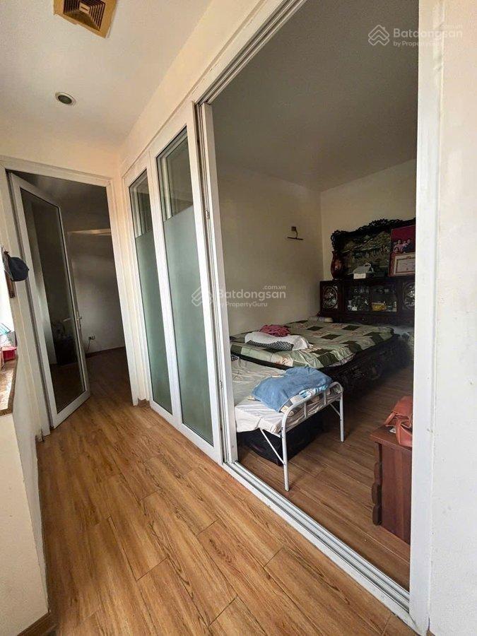 Chung cư 39c hai bà trưng p hàng bài. dt 73m2 gần hồ gươm 2 pn shr ở thuận lợi công việc chỉ 9.9 tỷ