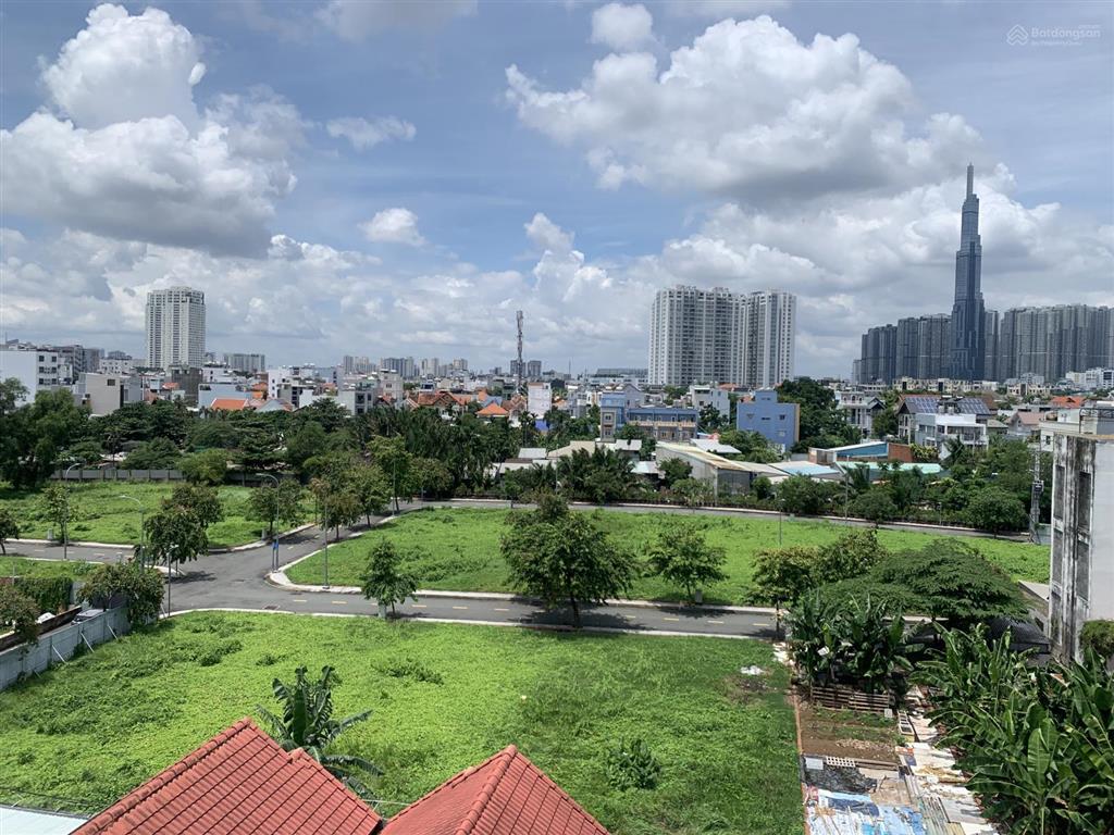 Cho thuê tòa homestay thảo điền 6 tầng thang máy 17 phòng full đồ view đẹp đường thông khu du lịch