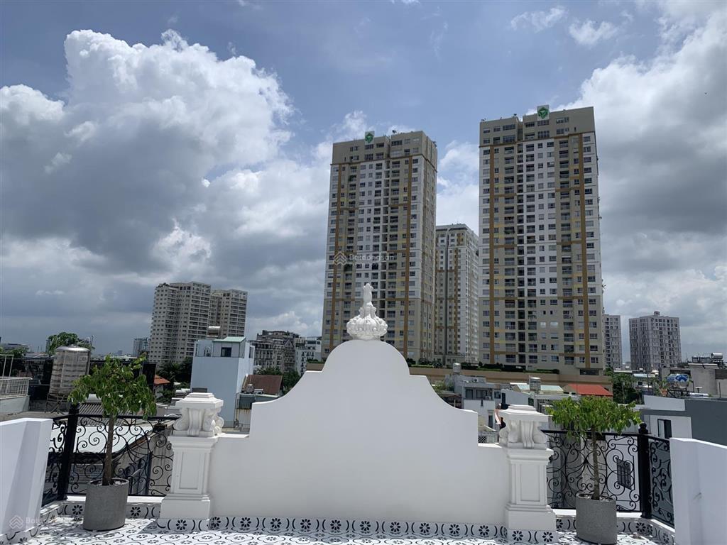 Cho thuê tòa homestay thảo điền 6 tầng thang máy 17 phòng full đồ view đẹp đường thông khu du lịch